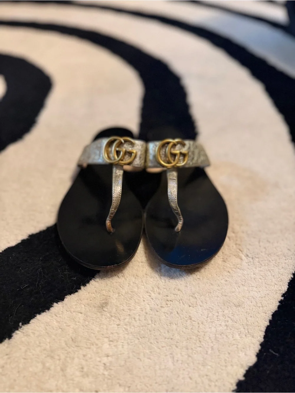 Gucci Black Footbed Gold Metallic GG Thong Sandals